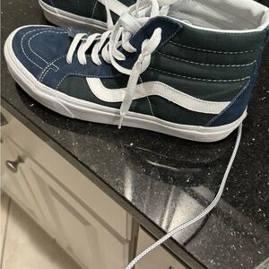 VANS SK8-HI REISSUE TWO TONE SHOE DRESS BLUES SCARAB